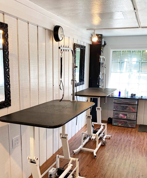 Grooming Room